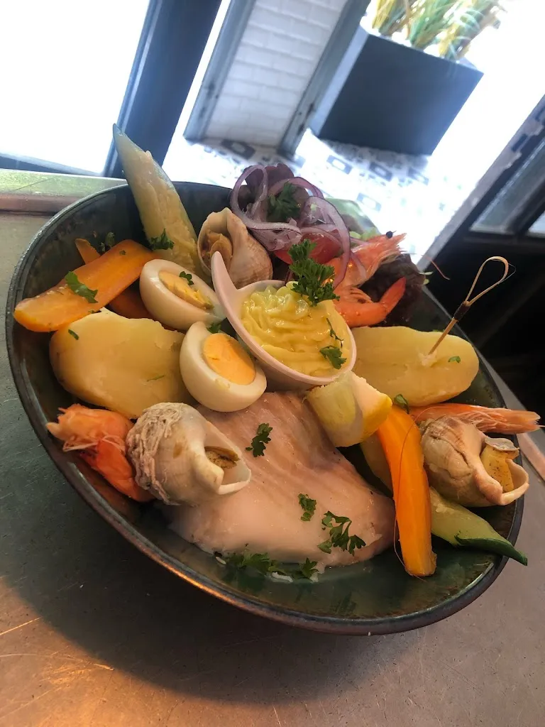 L'Univers_Graveson_slider_image_2