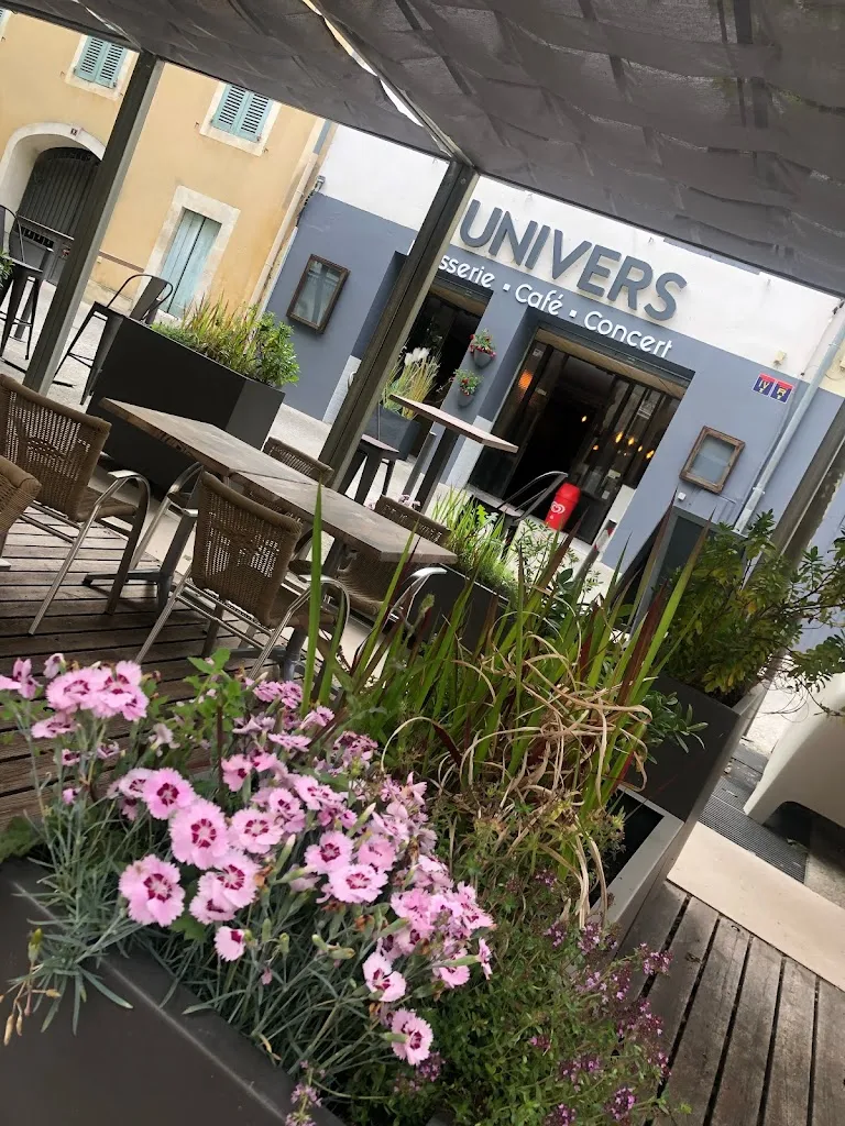 L'Univers_Graveson_slider_image_3