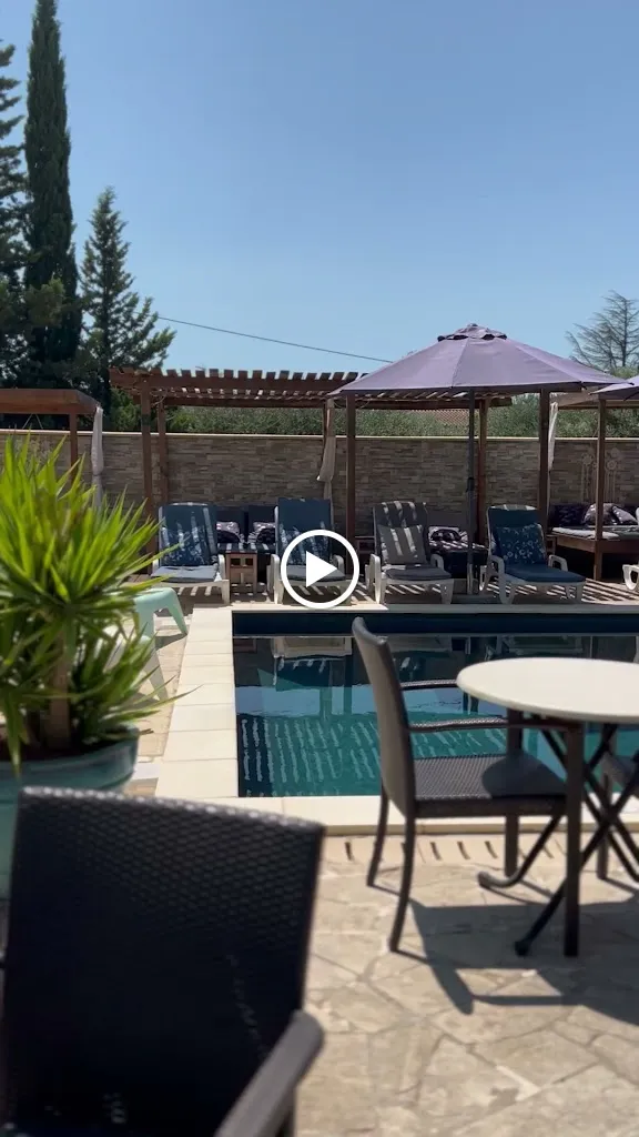 Hôtel Le Mas Des Amandiers_Graveson_slider_image_2