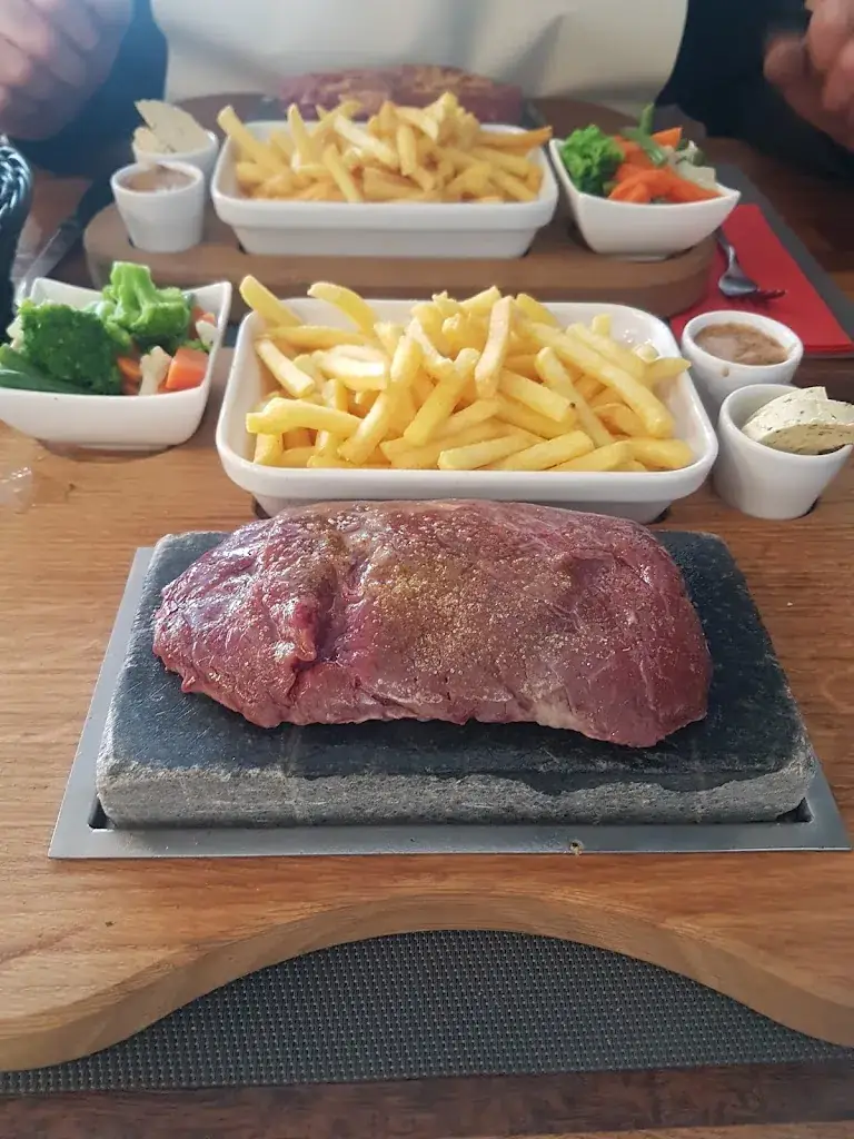 Menu_Restaurant Pizzeria Le Grillon_Prez-vers-Noréaz_image_8