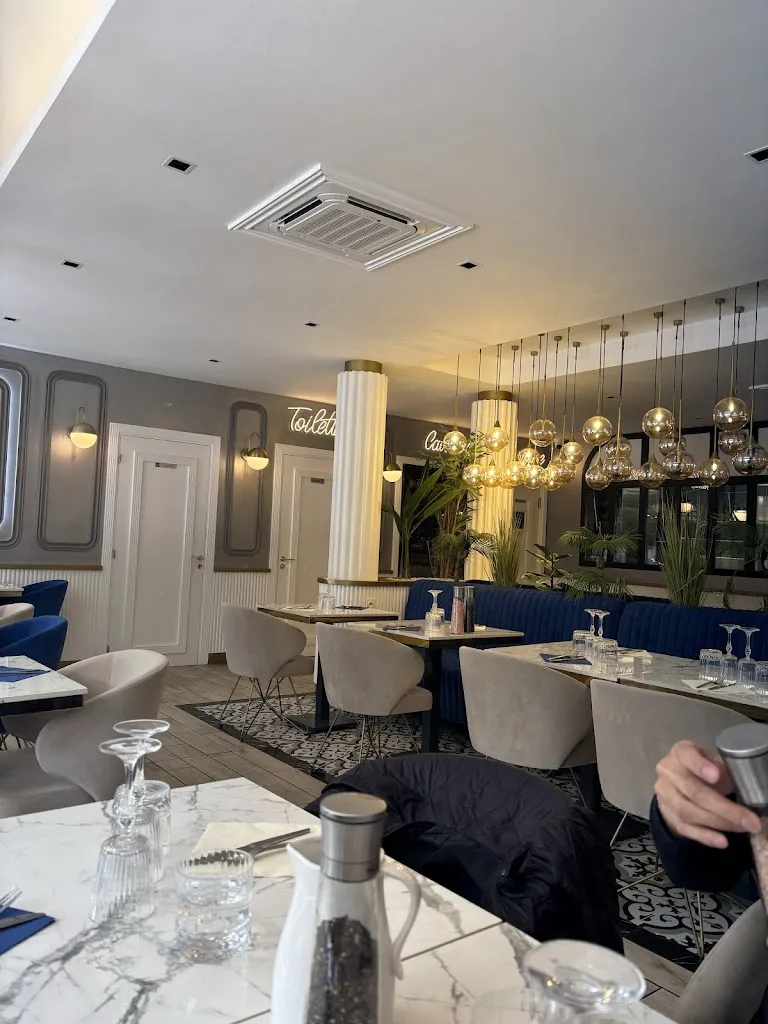 LE SIXIÈME SENS_Grillon_slider_image_3