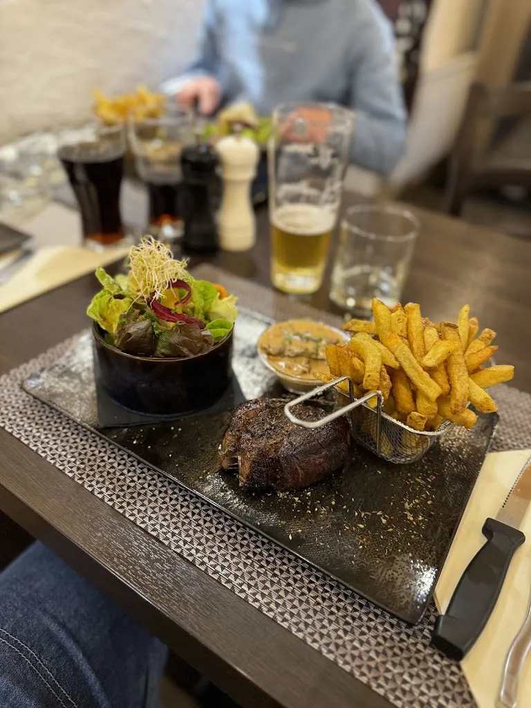 Murray Nisbet_Le Take Off_Arâches-la-Frasse_recensione