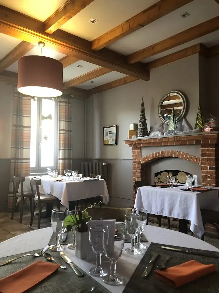 Restaurant le Dolmen chambres d'hôtes ristorante a Luriecq