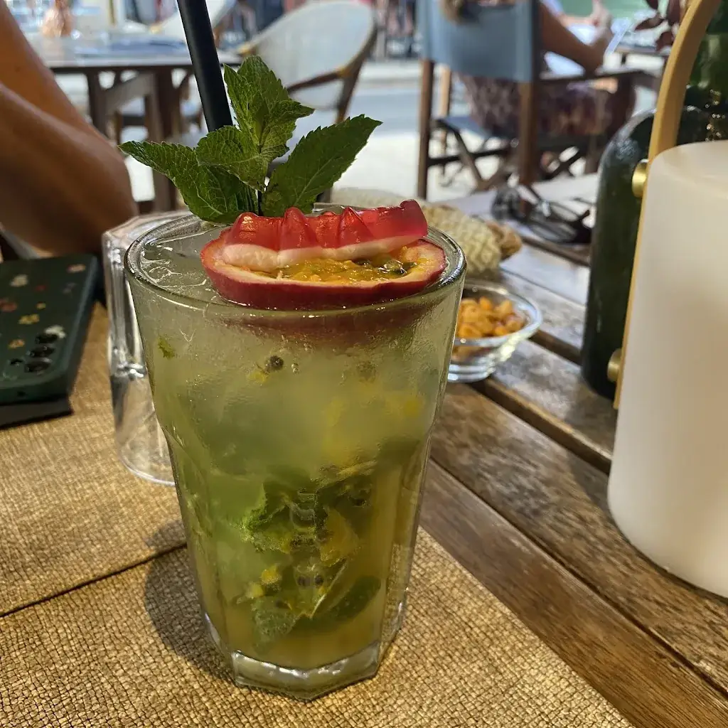 Le Papaya_Hyères_slider_image_2