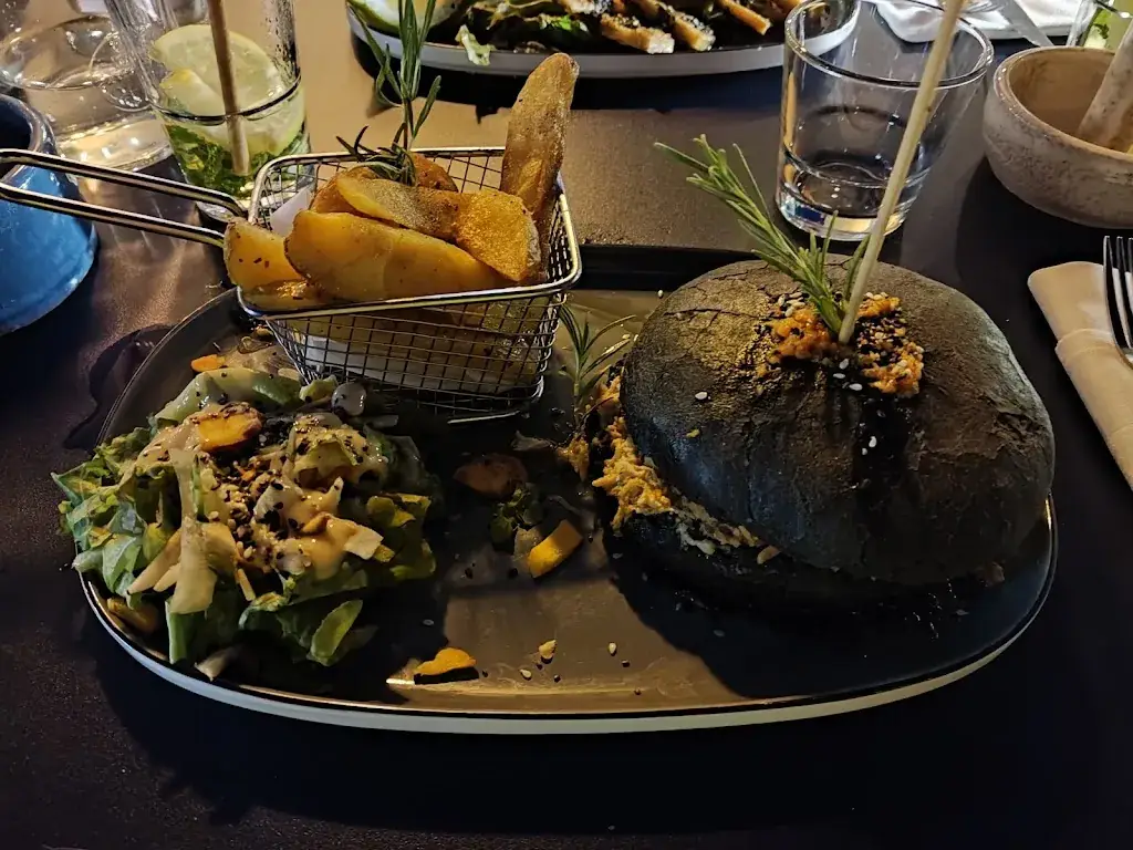 Matthias Grob_Restaurant La Jeannette_Hyères_review