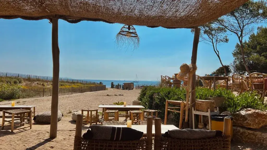 Noé Bar-Restaurant Presqu'île de Giens ristorante a Hyères