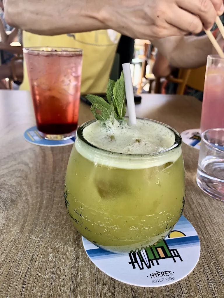 Lisa Allen_L'Abri-Cotier_Hyères_review