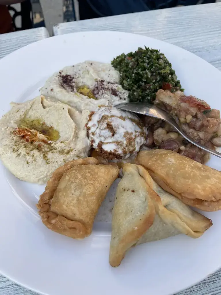 Nathalie Ringenbach_Falafel_Guillestre_review