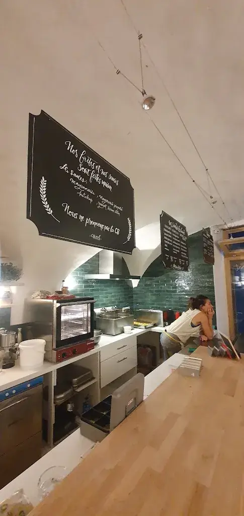 Romain LE BERRE_Le Bruit Qui court - Restaurant et Snack Rural_Guillestre_review