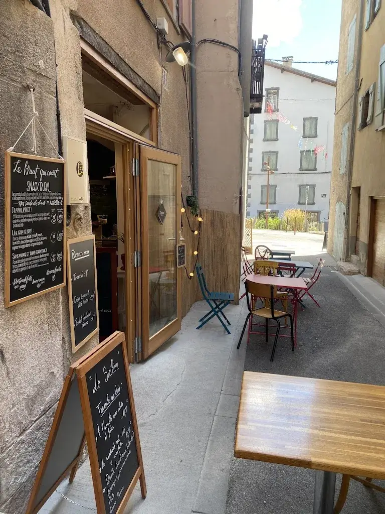 Le Bruit Qui court - Restaurant et Snack Rural_Guillestre_slider_image_3