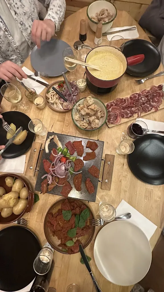 Sara Polfliet_l'Extrad Restaurant spécialités montagnardes_Risoul_review