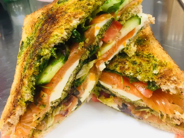 Swim cafe_Risoul_slider_image_2