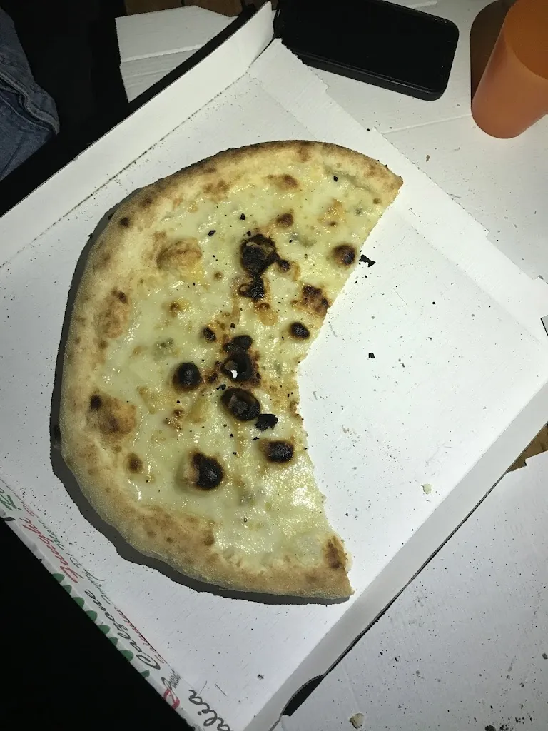 Menu_Team Sorcier Pizza_Guillestre_immagine_8