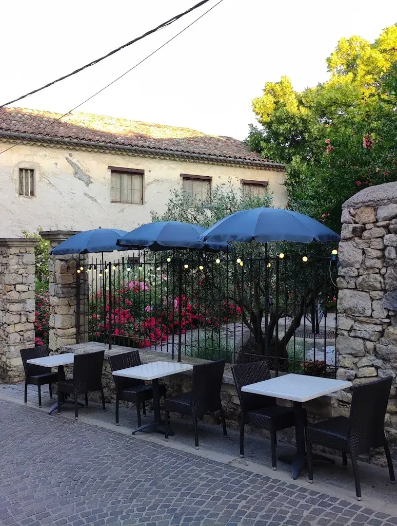 Le Patio restaurant in Gréoux-les-Bains