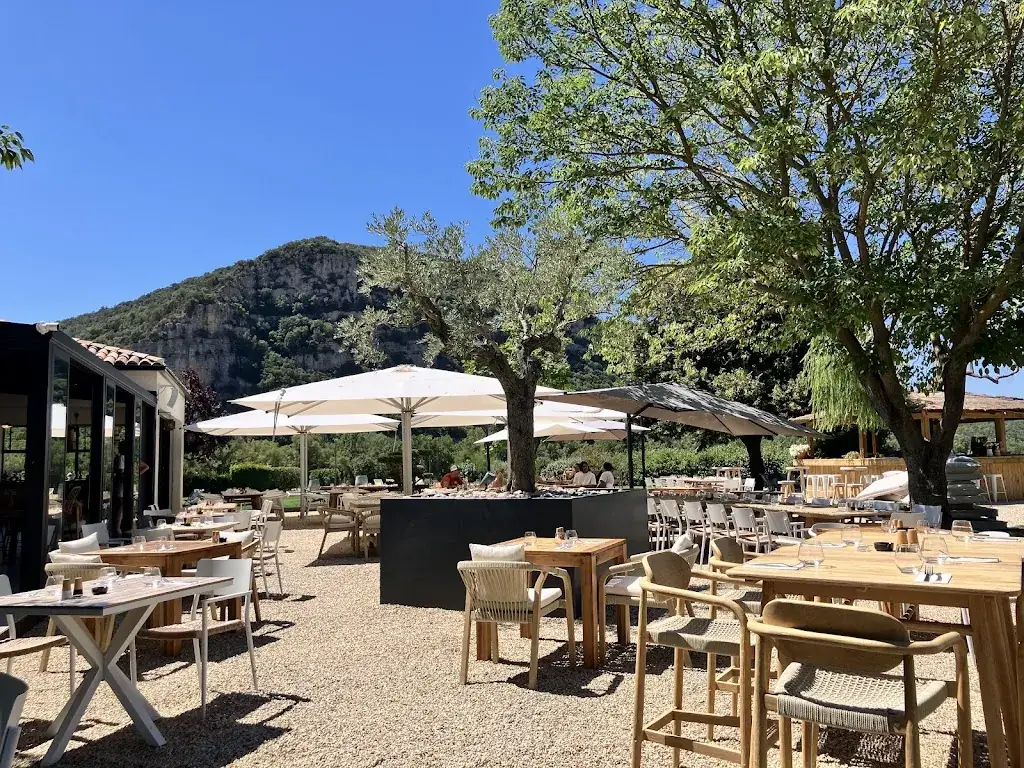 Cala_Gréoux-les-Bains_slider_image_3