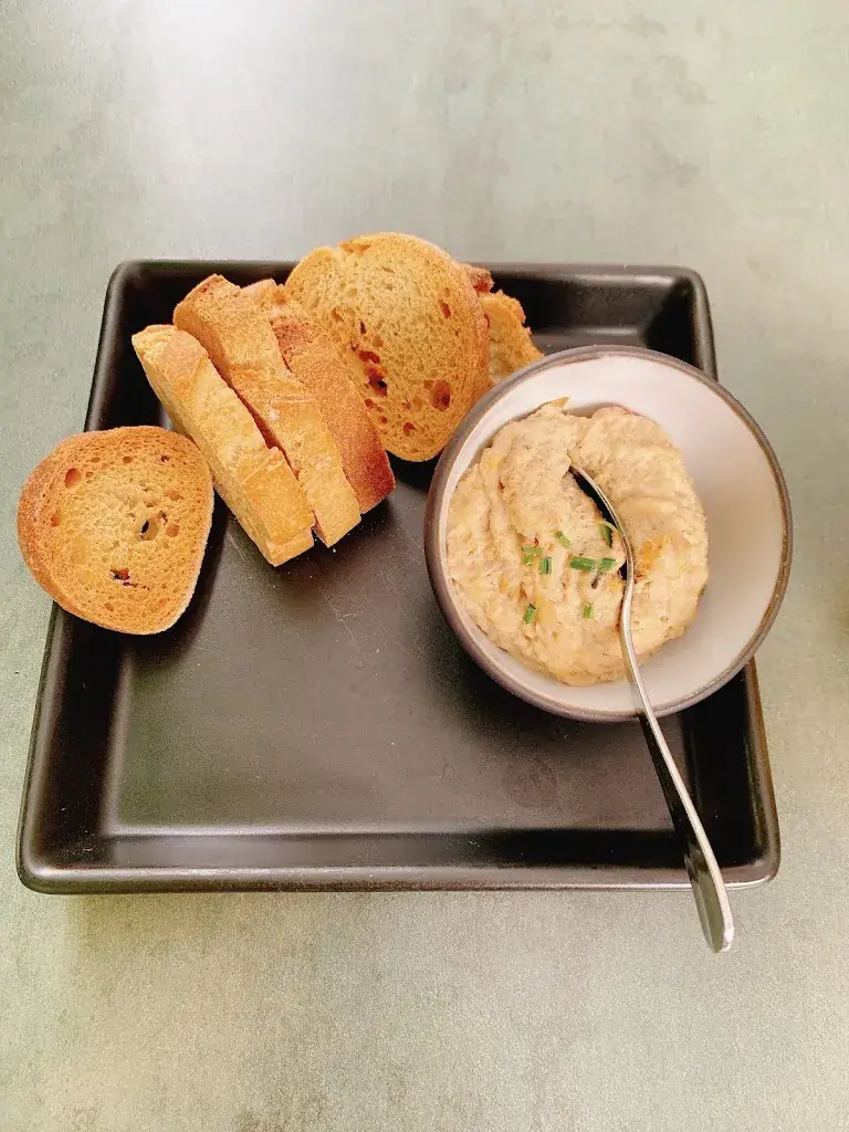 phoenixmjliao_Les Alpes_Gréoux-les-Bains_review