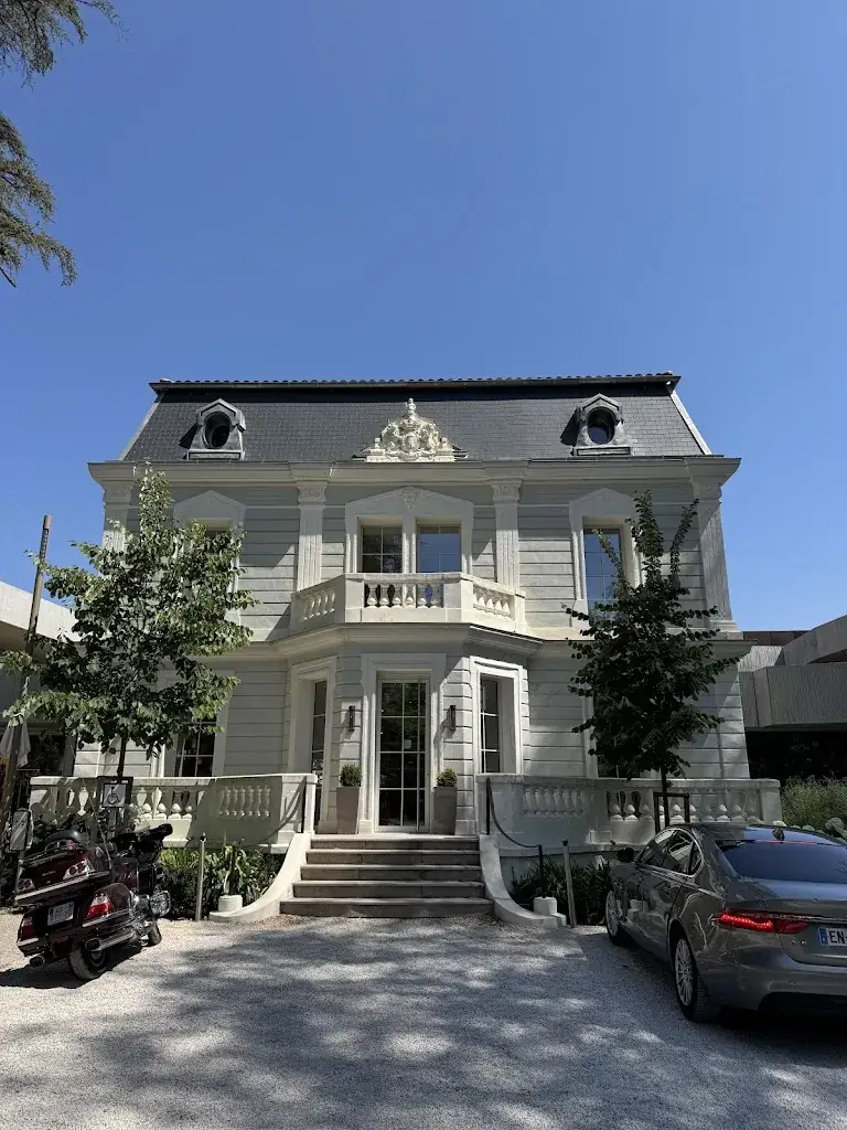 Maciej Wadowski_Hôtel & Spa Villa Castellane_Gréoux-les-Bains_avis