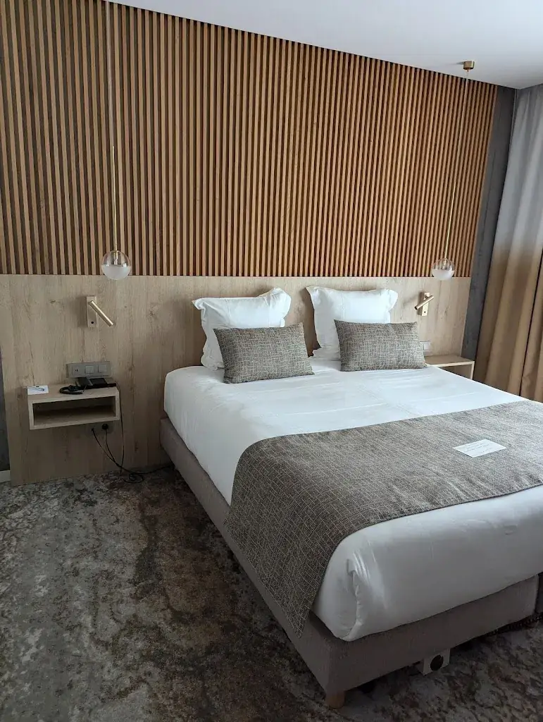 Dr. Gideon G._Hôtel & Spa Villa Castellane_Gréoux-les-Bains_avis