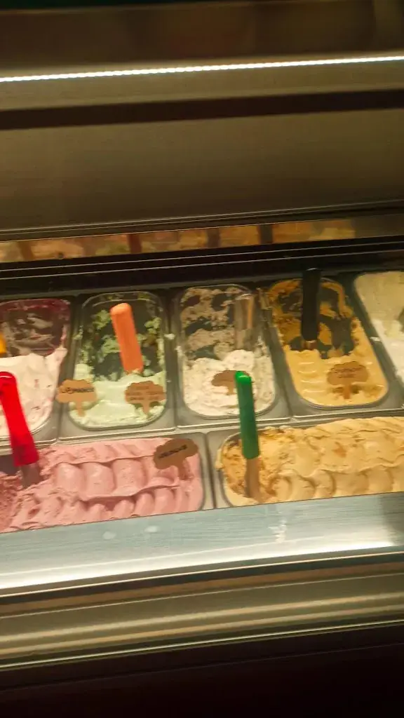 1990Geppo_Stephane Colapinto Greoux-les-Bains_Gréoux-les-Bains_review