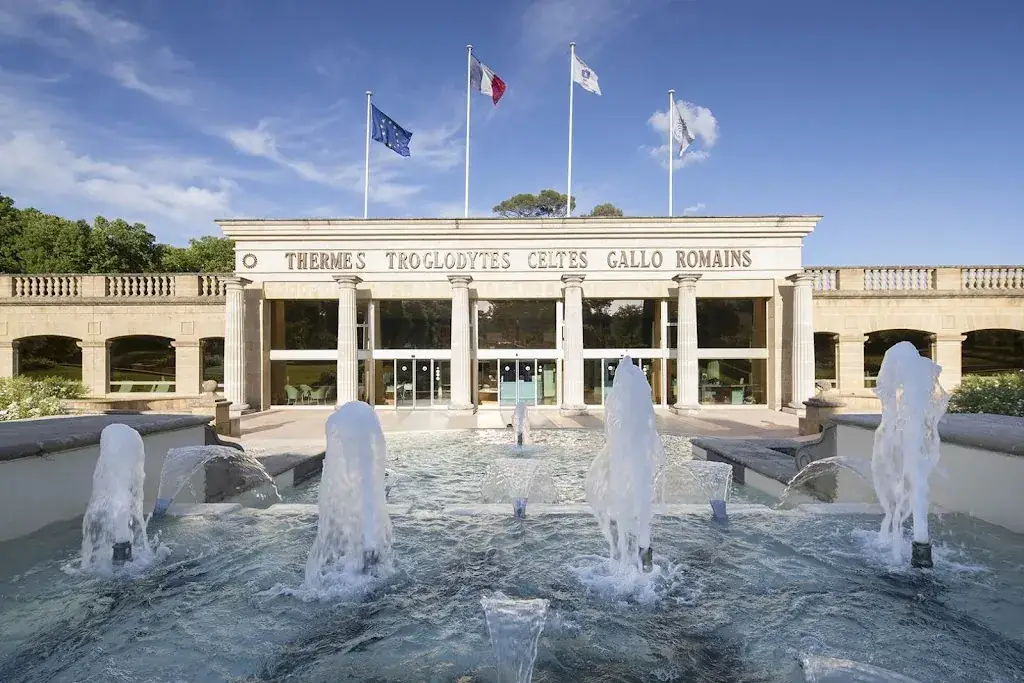 Hôtel Le Verdon restaurant in Gréoux-les-Bains