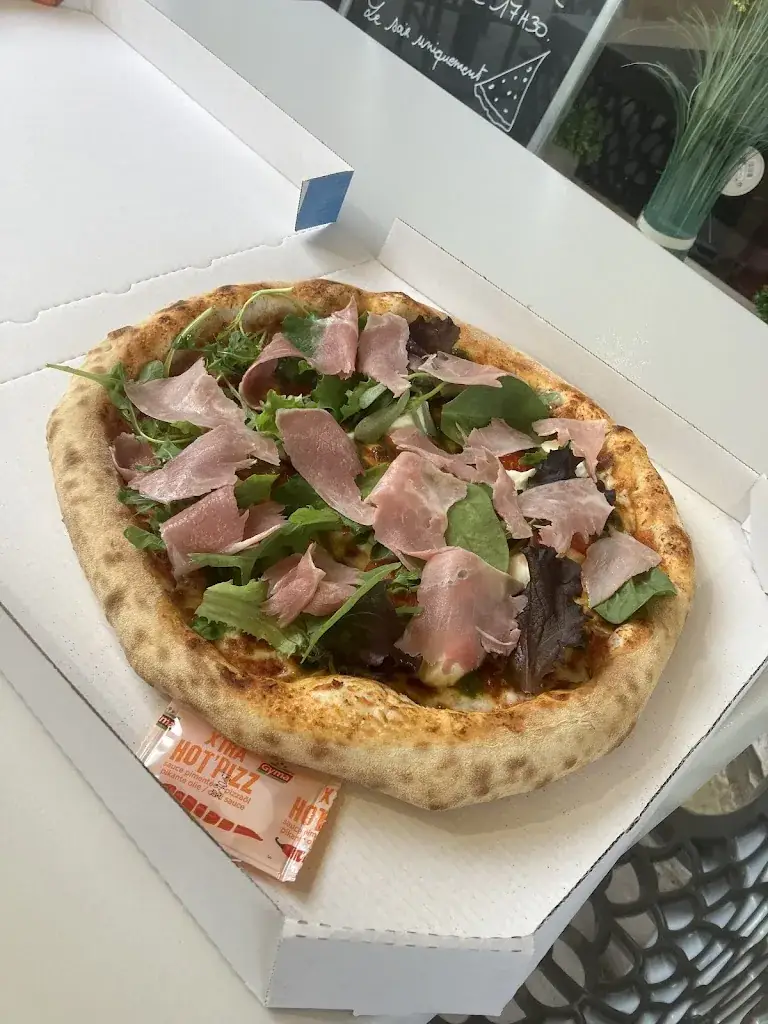 Adri J_Pizza Lolo_Gréoux-les-Bains_review
