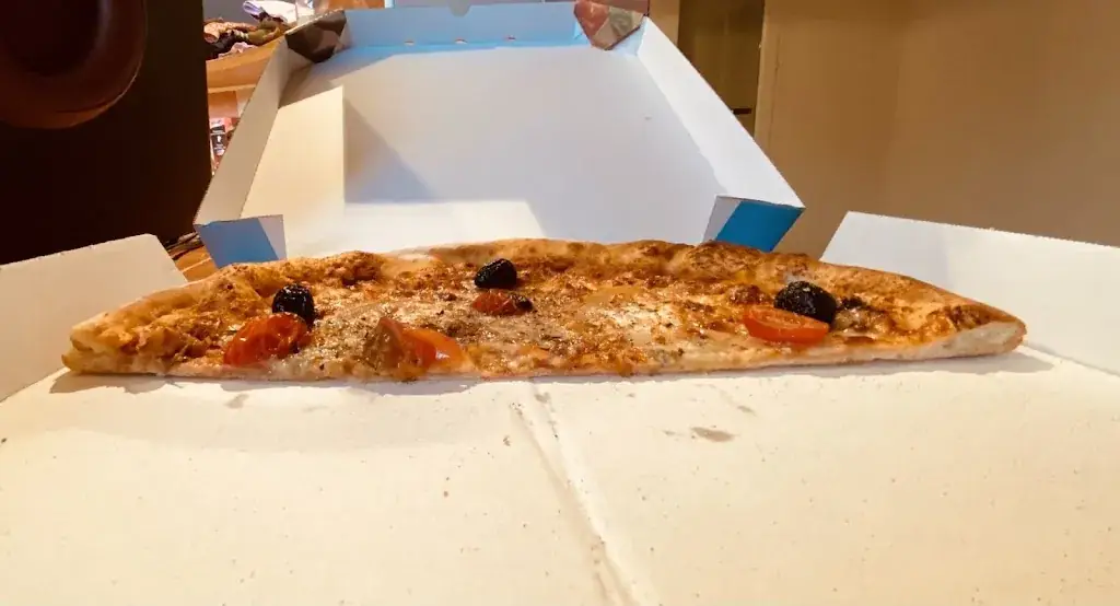 Rose Des vents_Pizza Lolo_Gréoux-les-Bains_review