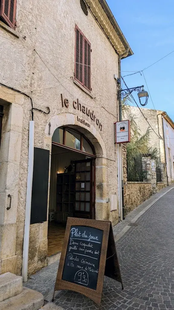 Le Chaudron_Gréoux-les-Bains_slider_image_3