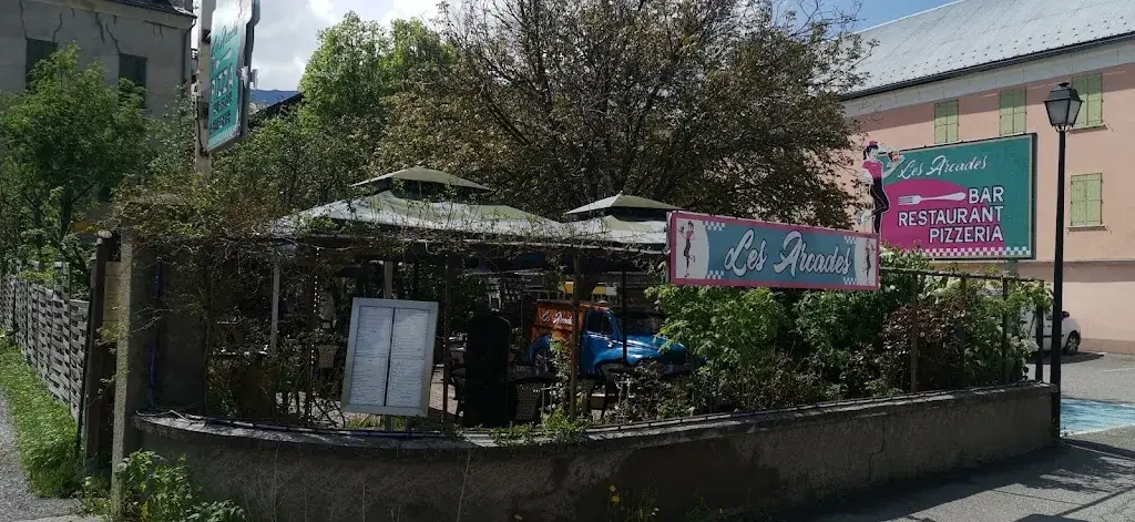 Bar des Arcades_Jausiers_slider_image_1