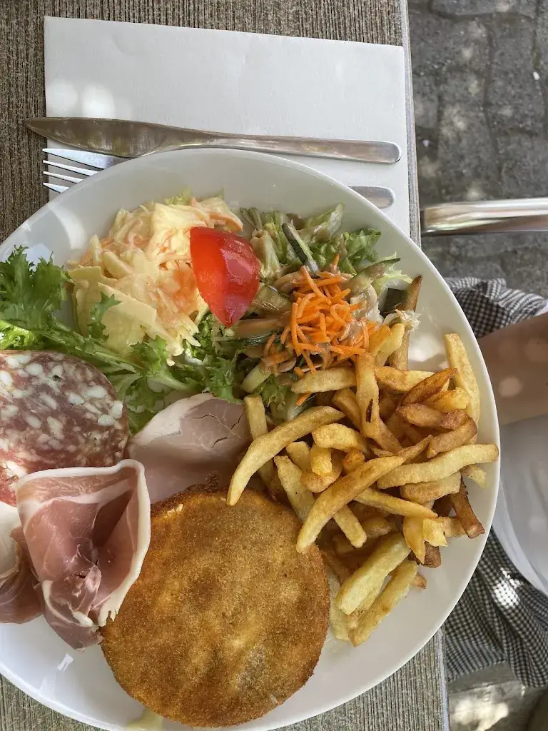 Christophe LORGE_Restaurant Le Cercle_Jonquières_review