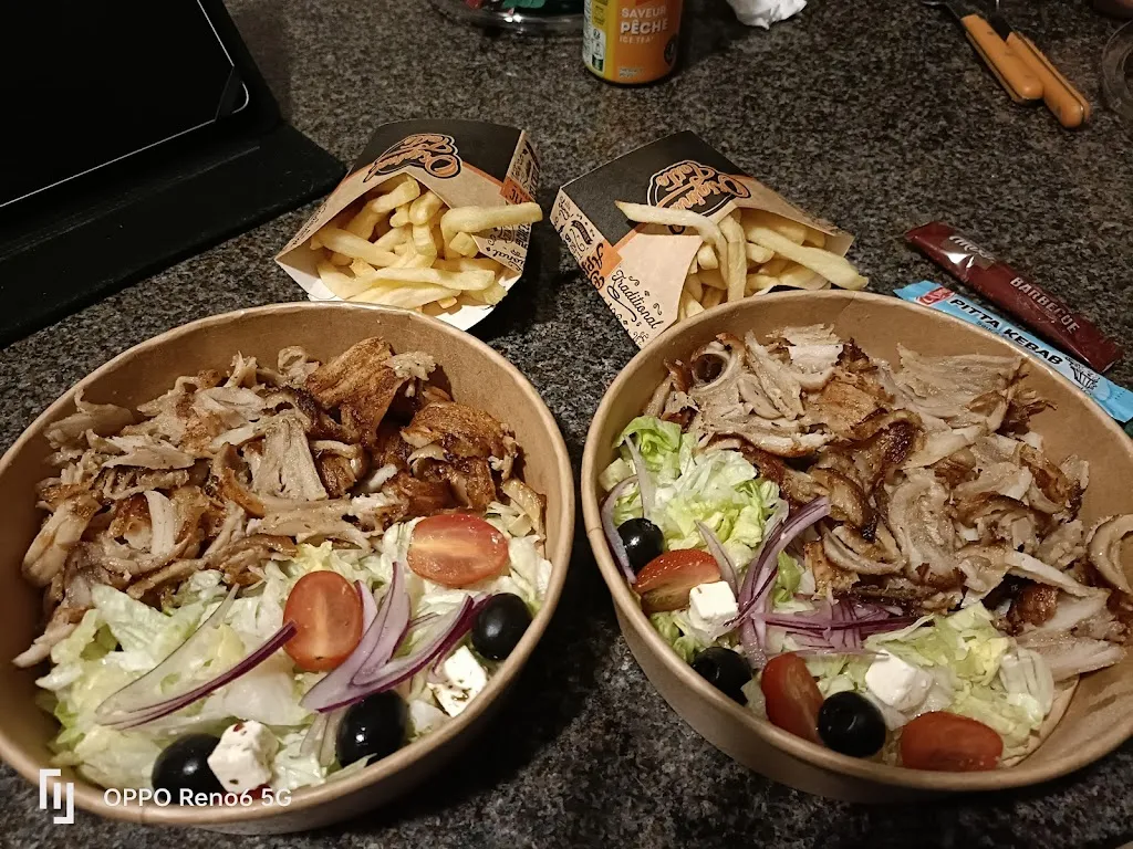 Thomas Osmak_L’idéal restaurant fast food_Jonquières_review