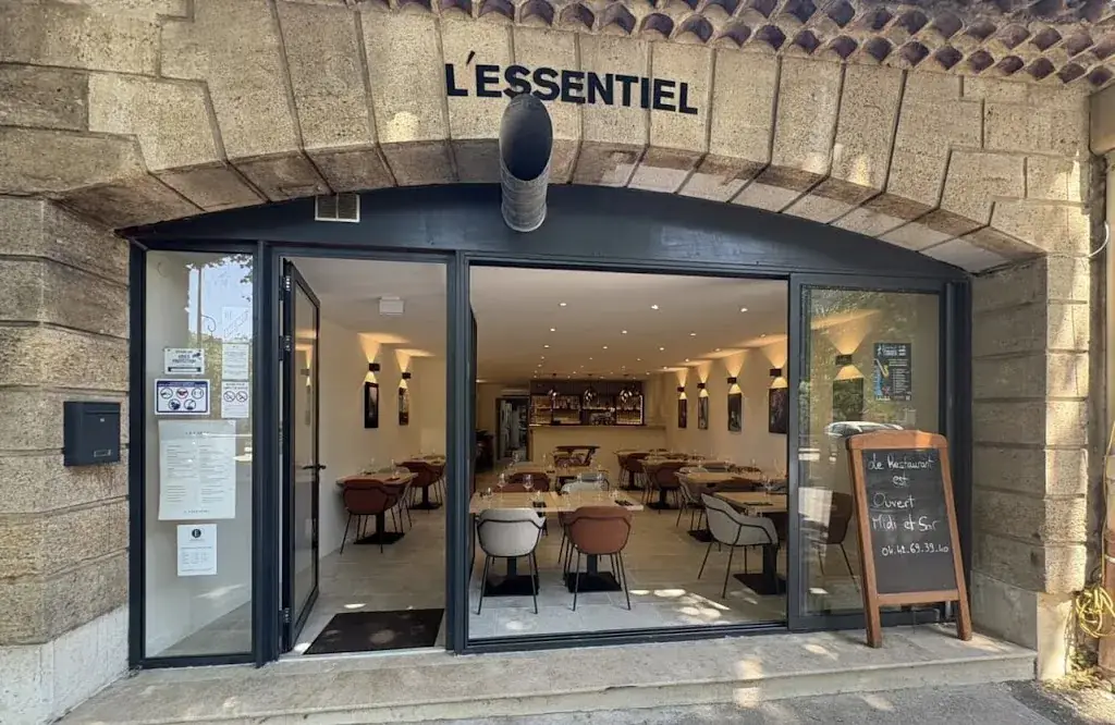 L'Essentiel ristorante a Jouques