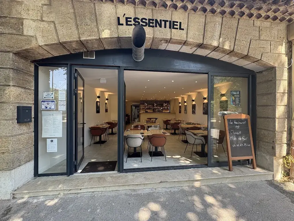 SLR restaurant in Jouques