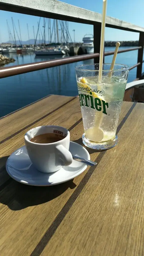 Menu_AU BORD DE L'EAU_Marseille_image_8