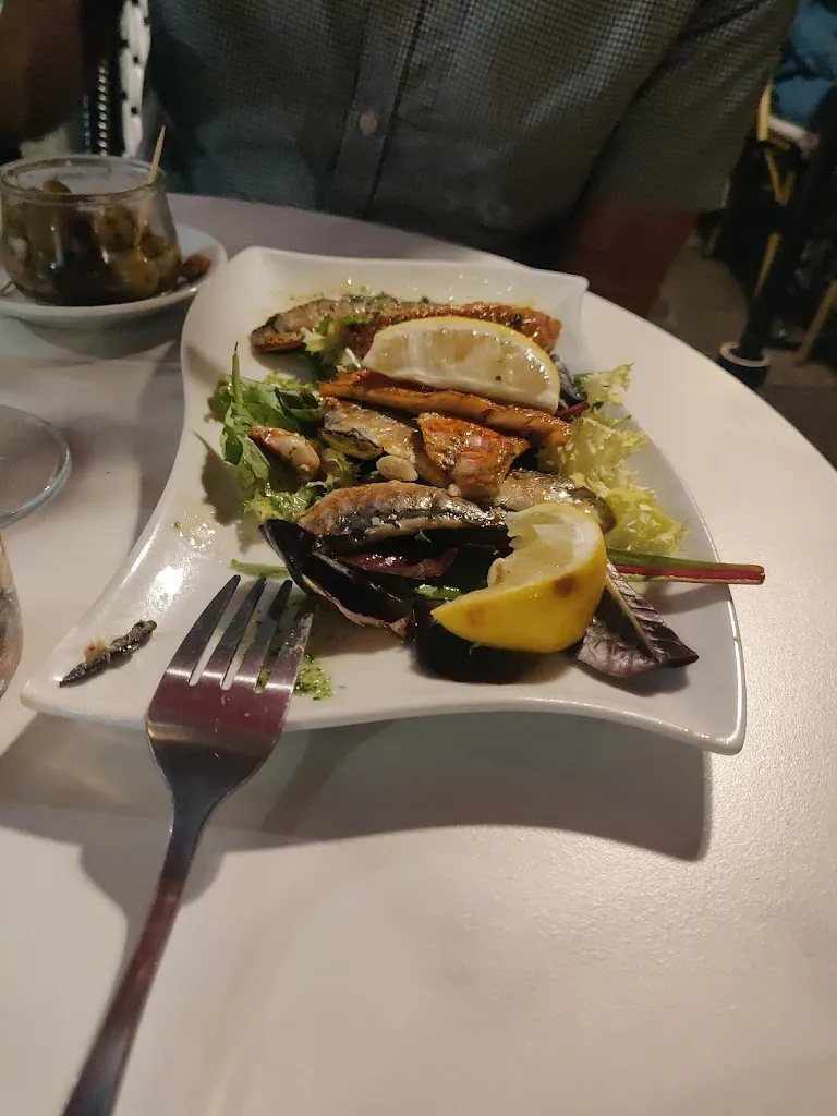 Suzanne_L'Etincelle_Marseille_review