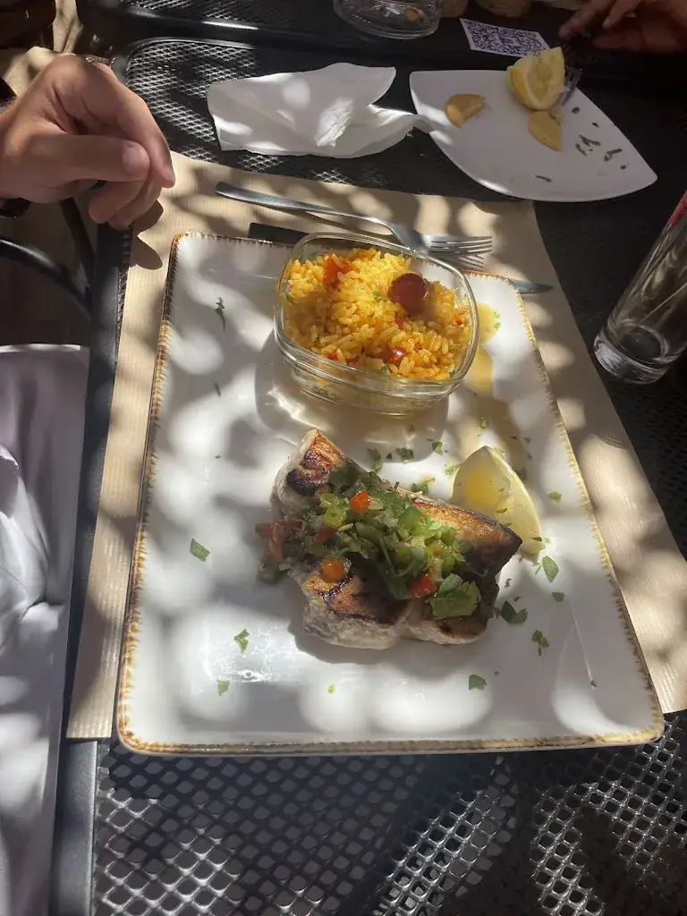 Deniz Yakamozu_Le Nautilus_Marseille_review