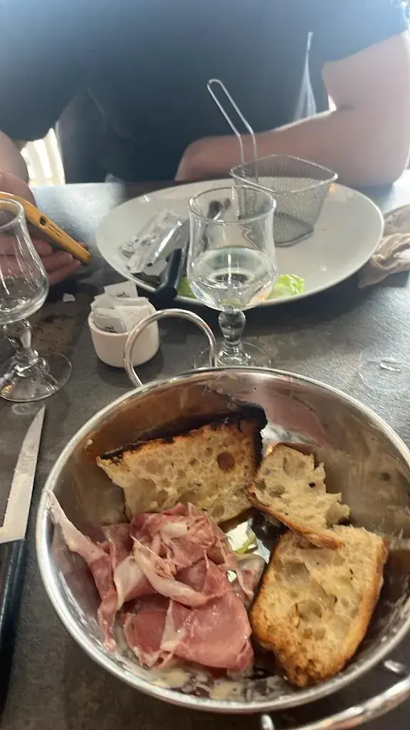 Stephanie SERRANO_Restaurant Lou Chambri_Marseille_review