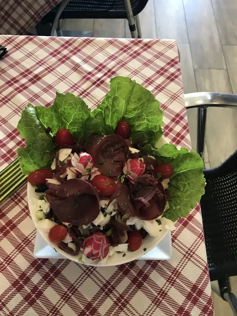 Le Petit Naples_Marseille_slider_image_2