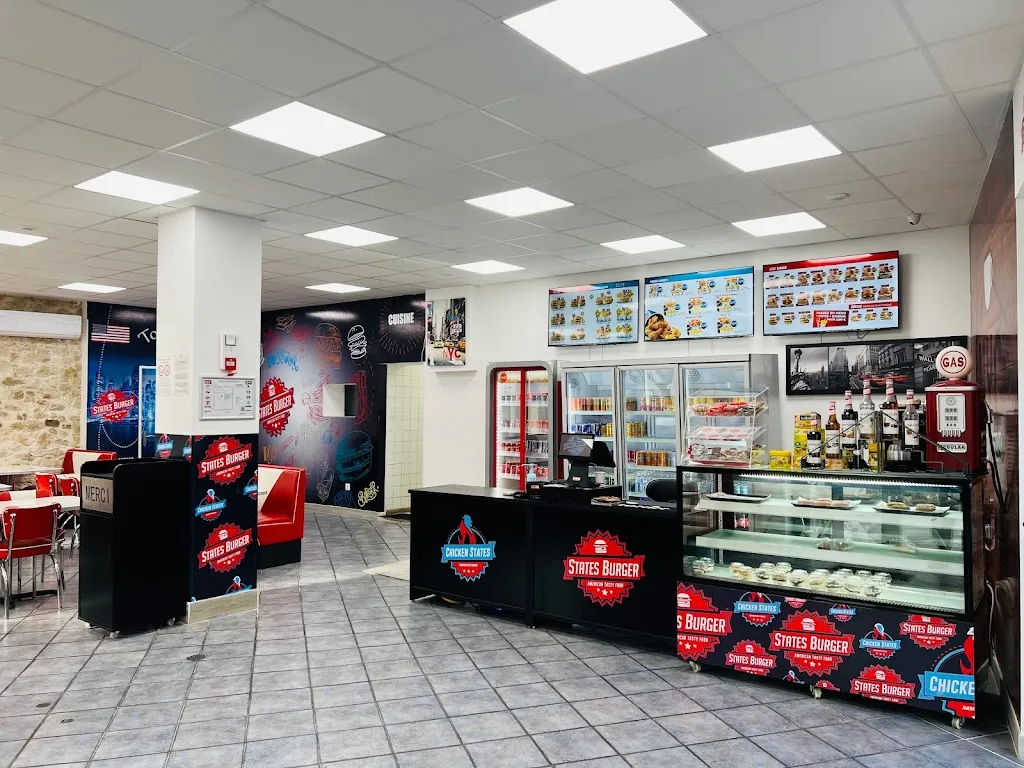 States Burger 13_Marseille_slider_image_3