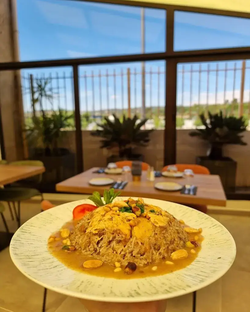 JAWNA Restaurant Libanais_Marseille_slider_image_3