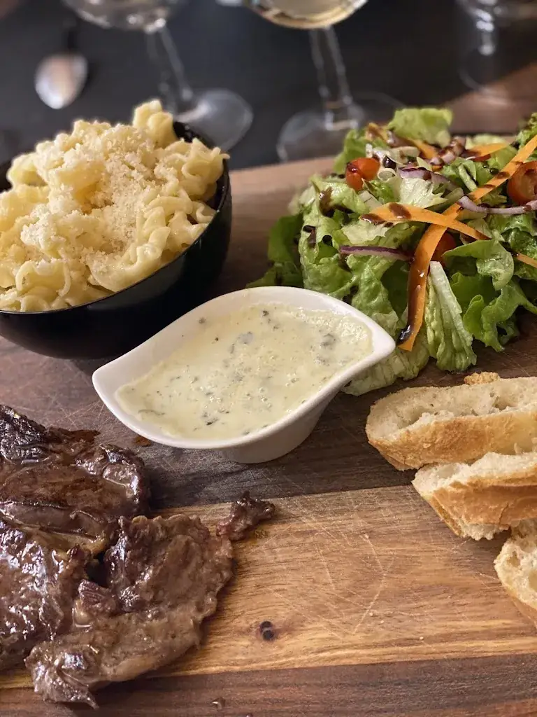 Marilyn FAURE_L’ACAMPA_Bâtie-Neuve_review