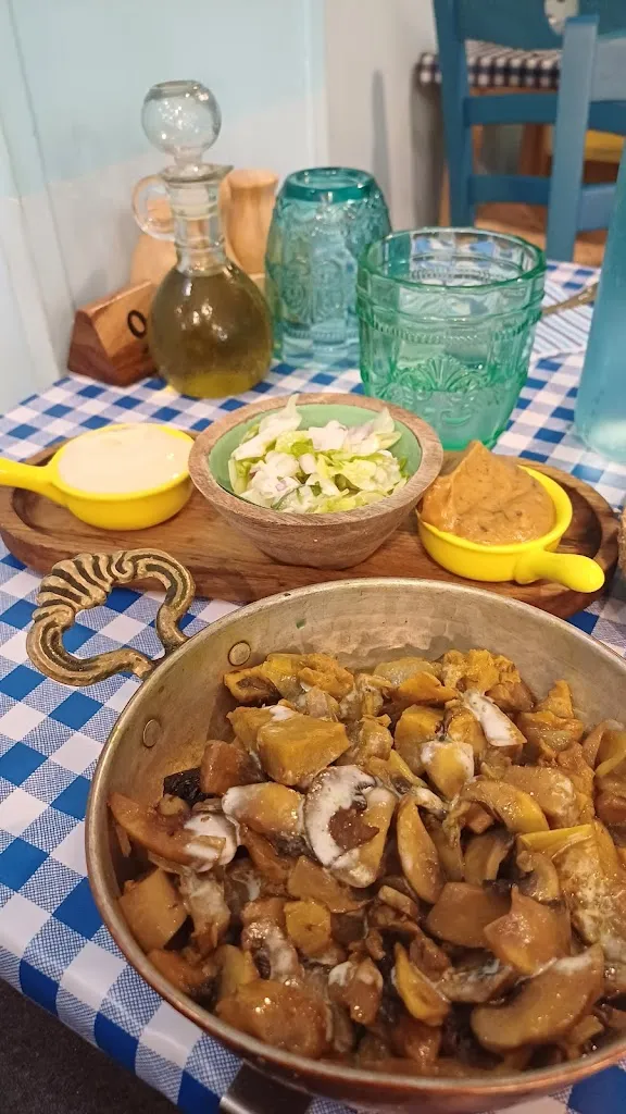 Menu_C’est Bon - Restaurant Grec Méditerranéen Végétarien_Marseille_immagine_5