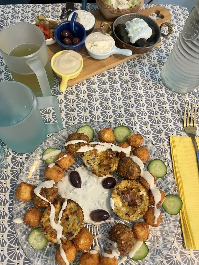 Menu_C’est Bon - Restaurant Grec Méditerranéen Végétarien_Marseille_immagine_9