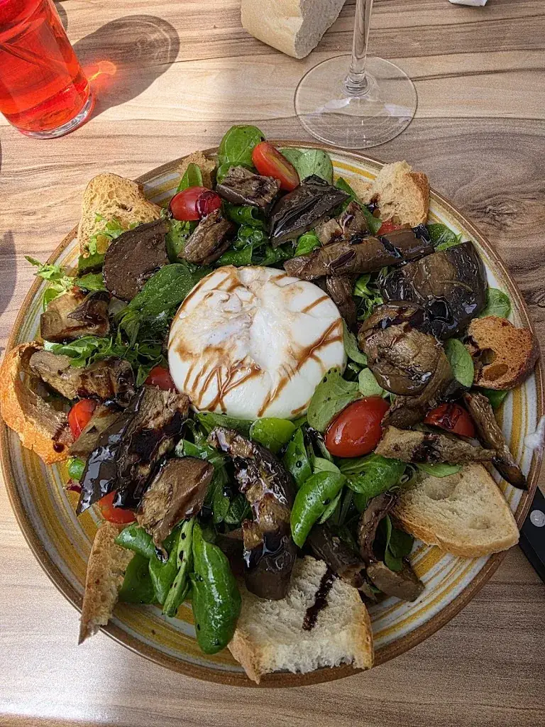 Annaik Larangé_Rôtisserie Montaigne La Bouilladisse_Bouilladisse_review