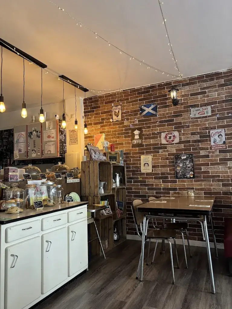 Victoria Troeller_The coffee House la bouilladisse_Bouilladisse_review