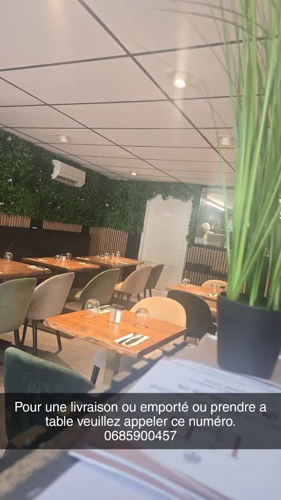 Restaurant Le B restaurant in Istres