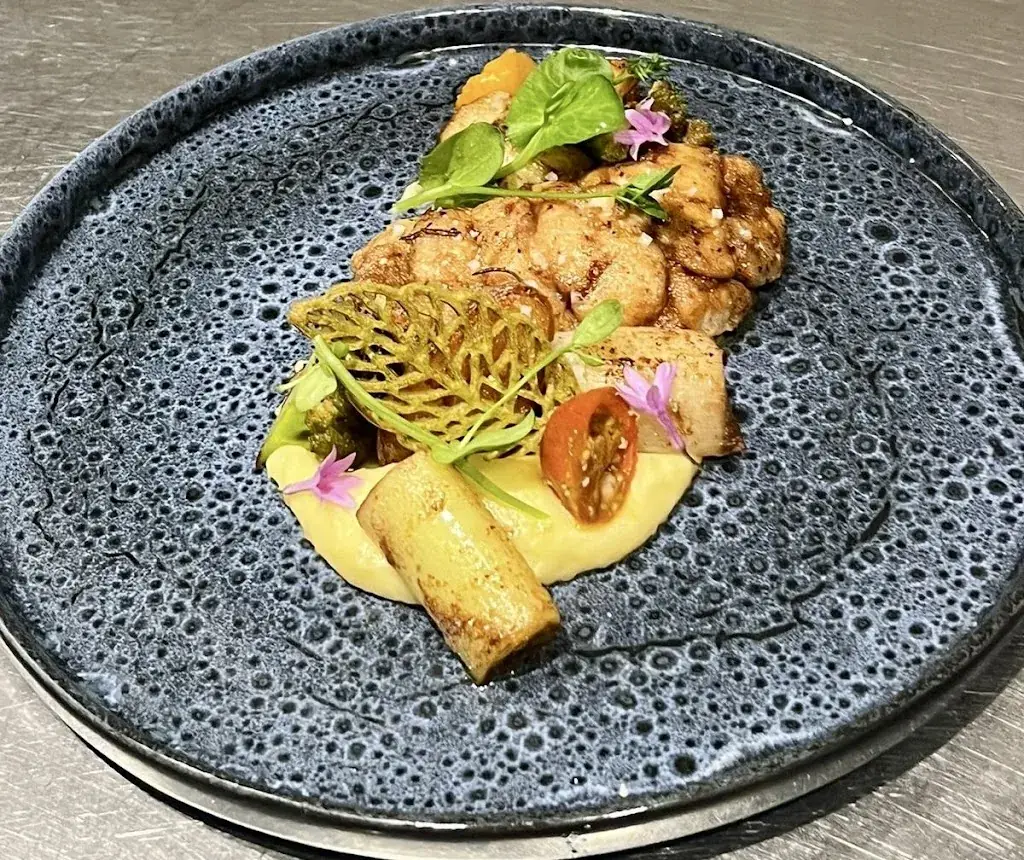 Le Pilon_Istres_slider_image_3