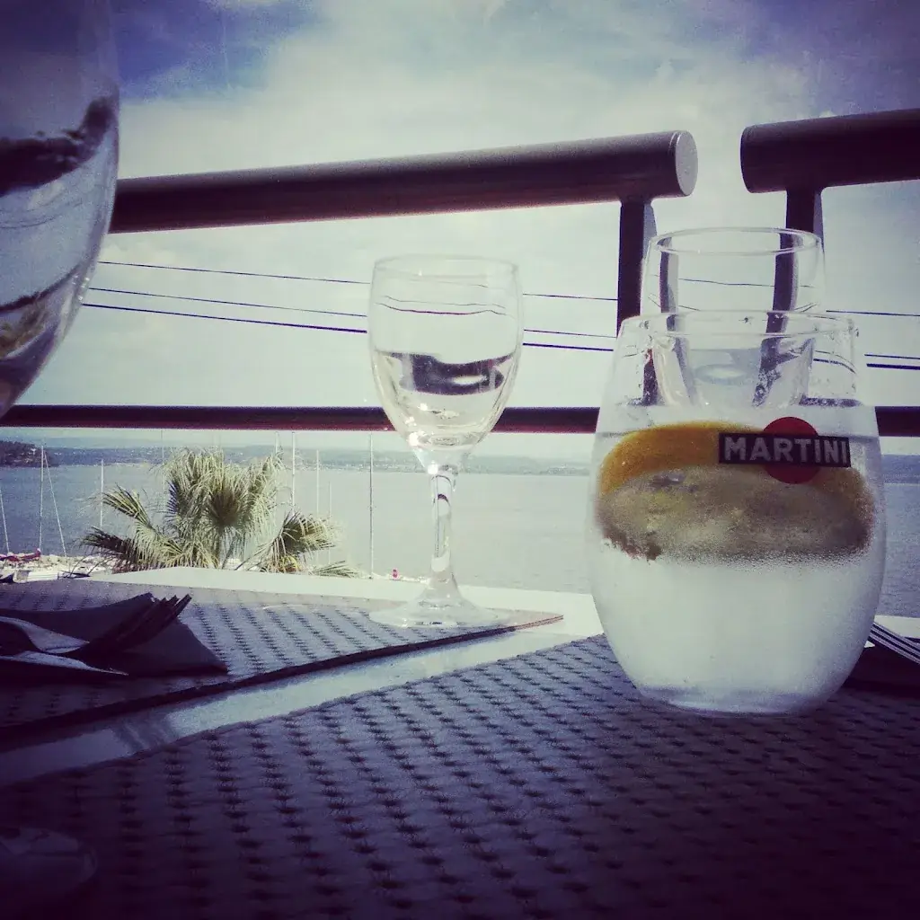 Menu_Restaurant Les Heures Claires_Istres_image_8