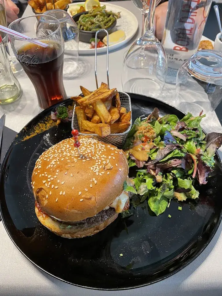 Menu_O Bout d'Istres_Istres_image_3