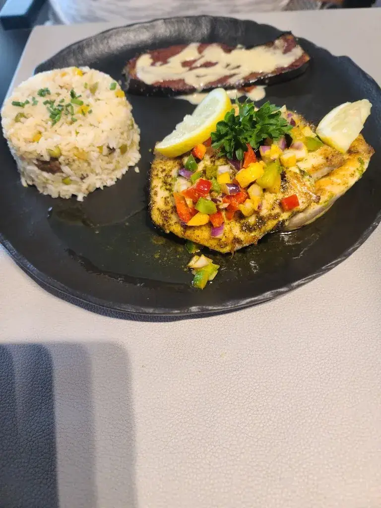 cathy Cathy_O Bout d'Istres_Istres_review