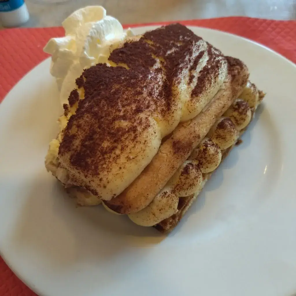 Manuel Rodríguez _LA VILLA_Istres_review